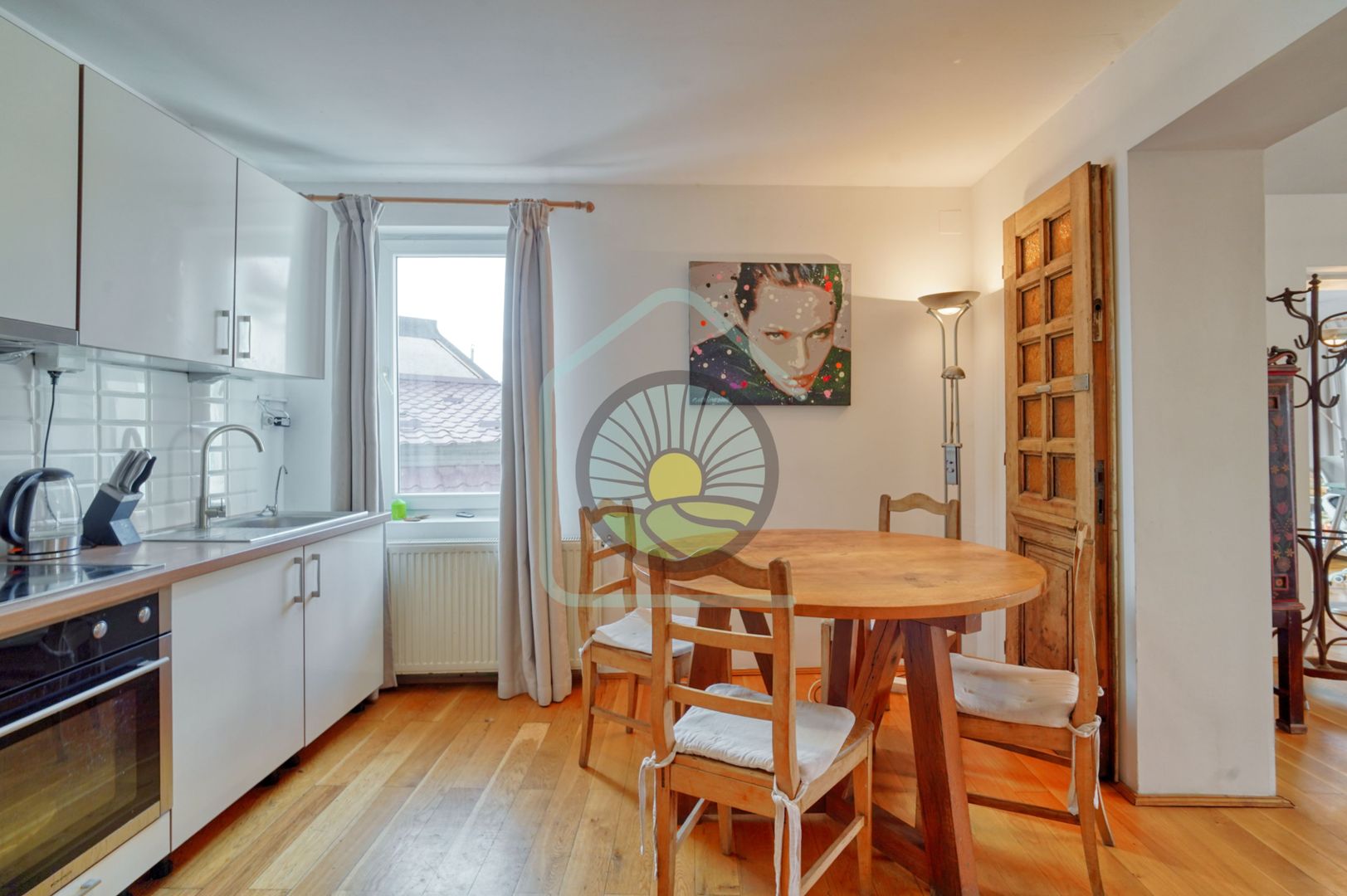 CASA INDIVIDUALA- DEALUL CETATII BRASOV - Poză 4