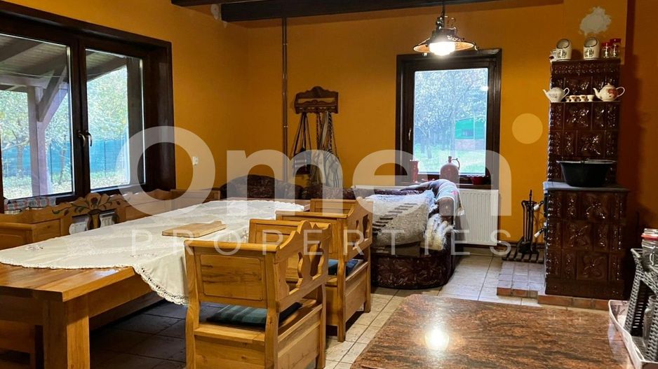 Vilă de închiriat – 260 mp utili, teren 1300 mp, 5 dormitoare, 3 băi, 3 balcoane - Poză 29