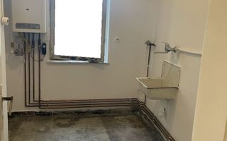 Apartament ultracentral– 37 mp, bloc cu lift. - Poză 4
