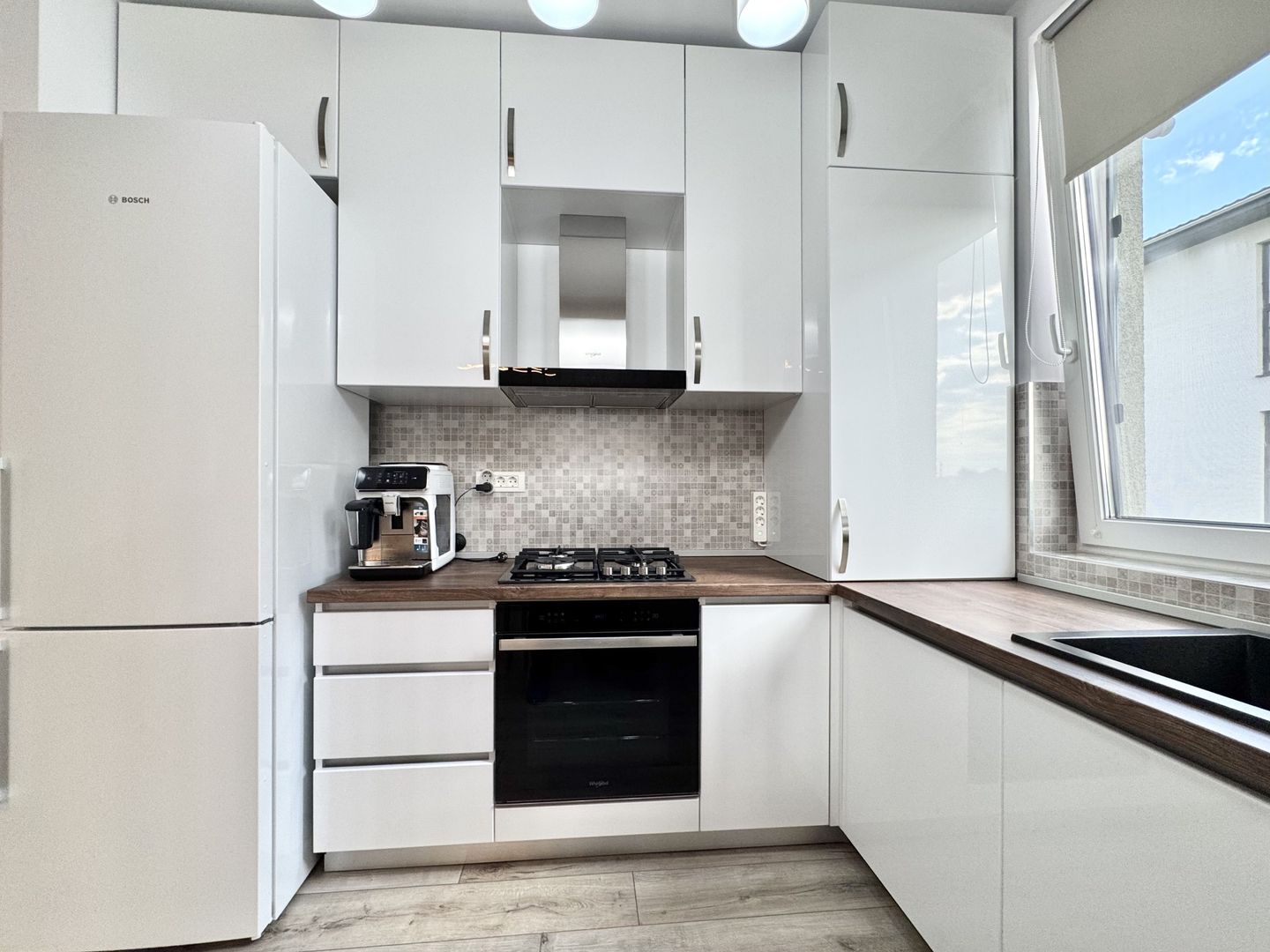 3 Camere confort & stil, Dumbrăvița, parcare inclusă - Poză 20