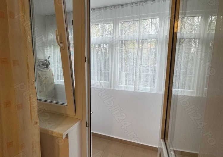 GARSONIERA - DRUMUL TABEREI, MOBILAT MODERN, BUCATARIE INCHISA - Poză 10