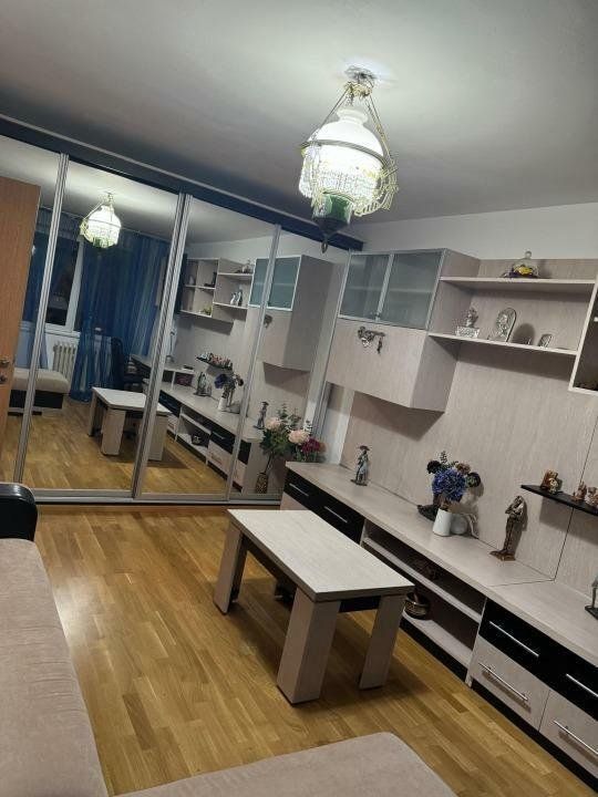 Apartament 2 camere, Trapezului, la 2 min. de metrou, piată, scoala, mobilat - Poză 1