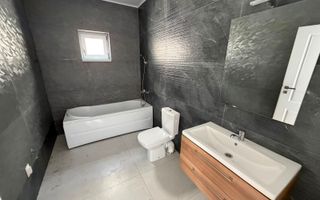 Casa-3 Dormitore-3 bai-Teren 300mp-Damila str Ficusului-La cheie - Poză 8