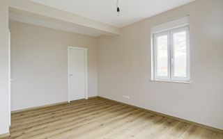 PRET NOU Vila superba pe colt in cartierul Europa, Vladimirescu - Poză 9