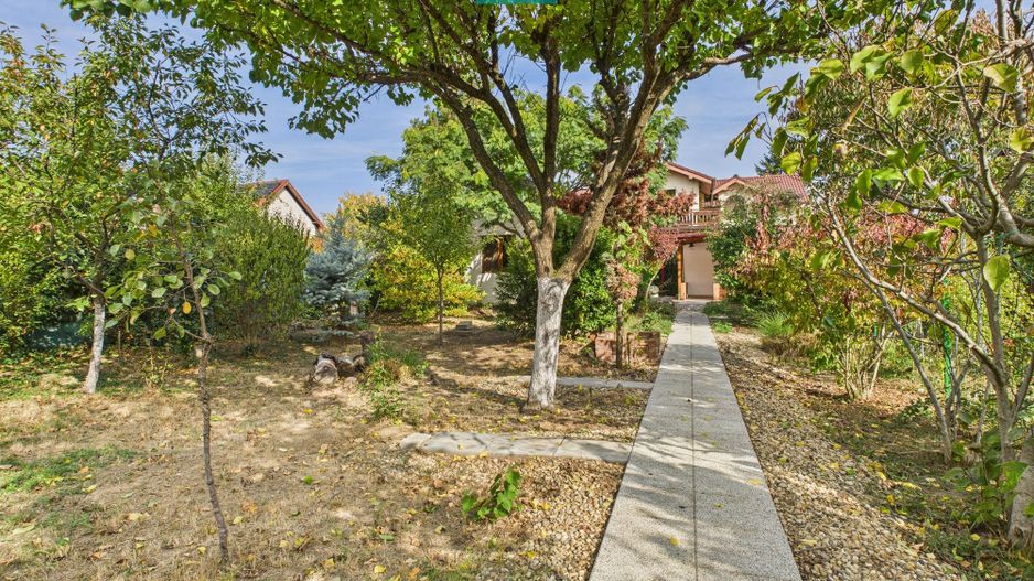 Casă cu o cameră, teren 350 mp în Subcetate - Poză 23