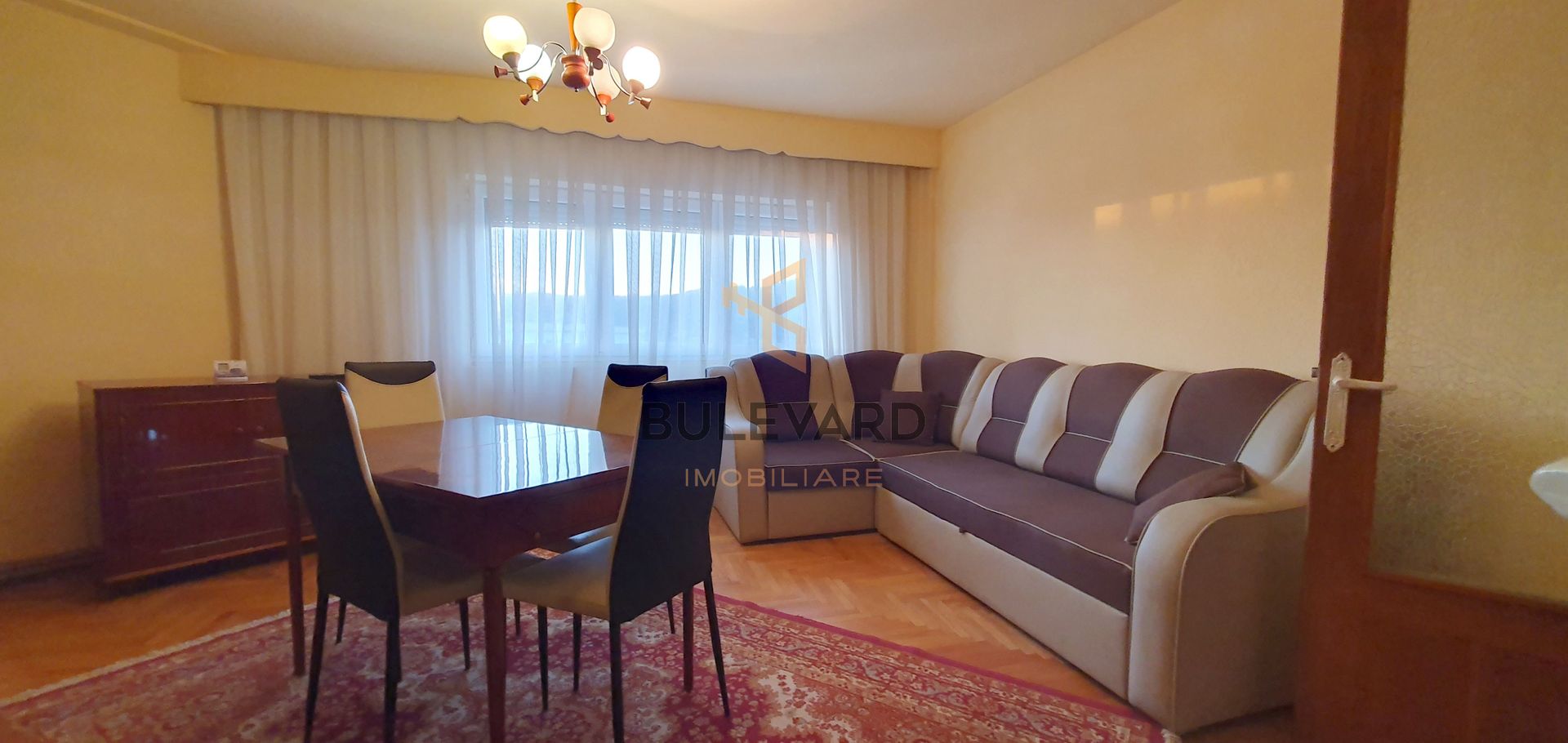 Apartament cu 3 camere, zona strazii Arinilor! - Poză 2