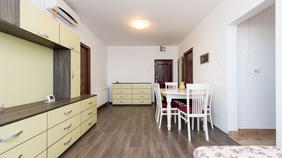 VÂNDUT-APARTAMENT 2 CAMERE CU PANORAMĂ LA MUREȘ ÎN VIA ROMANA - Poză 3