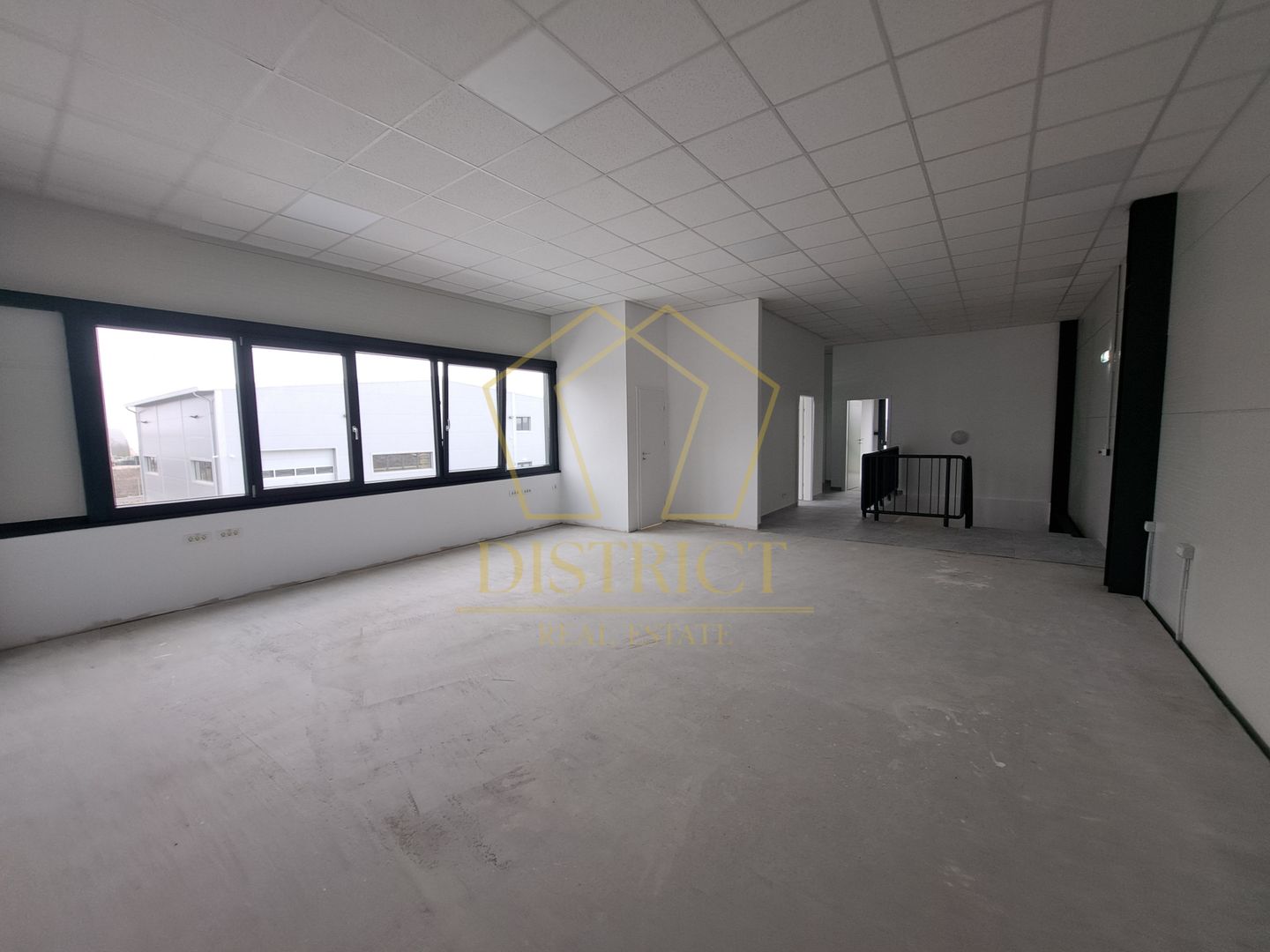 COM 0% Hale servicii, birouri și depozitare de inchiriat  | Aeroport - Poză 8