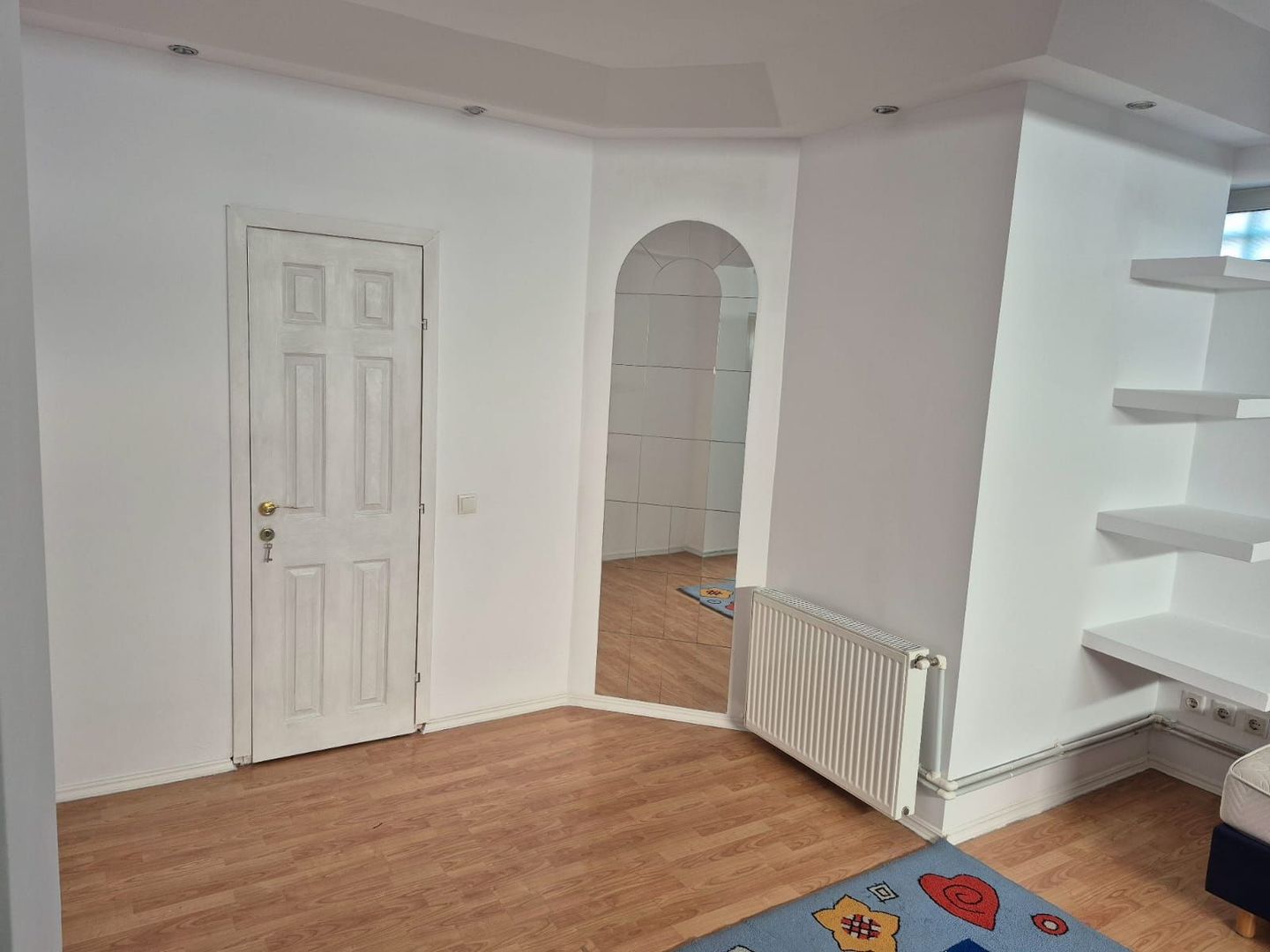 Spațiu 5 camere,vilă elegantă, ideal birouri, 200 mp, Doamna Ghica - Poză 12