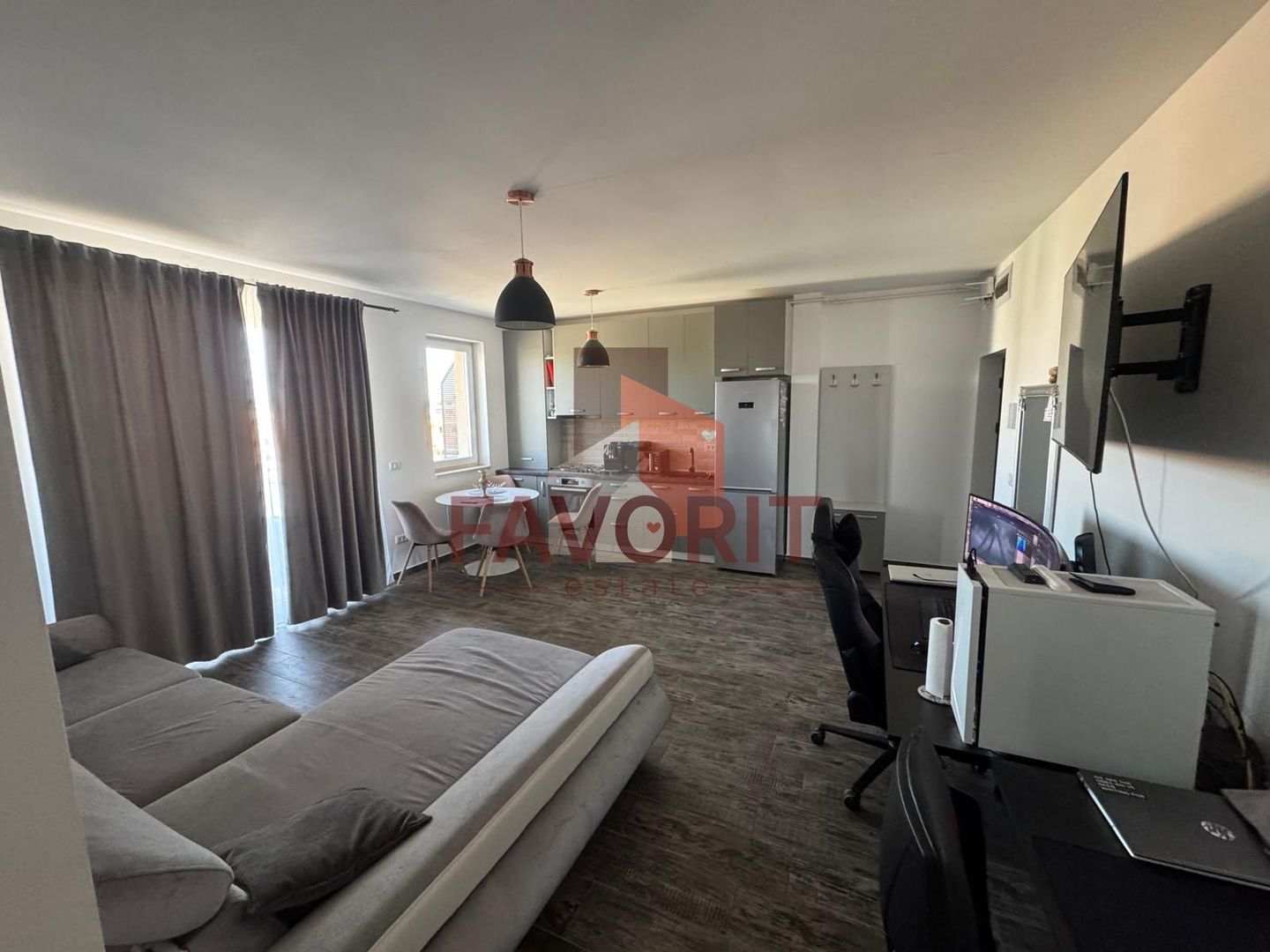 2 camere | parcare privata | mobilat lux | Zona excelenta | - Poză 2