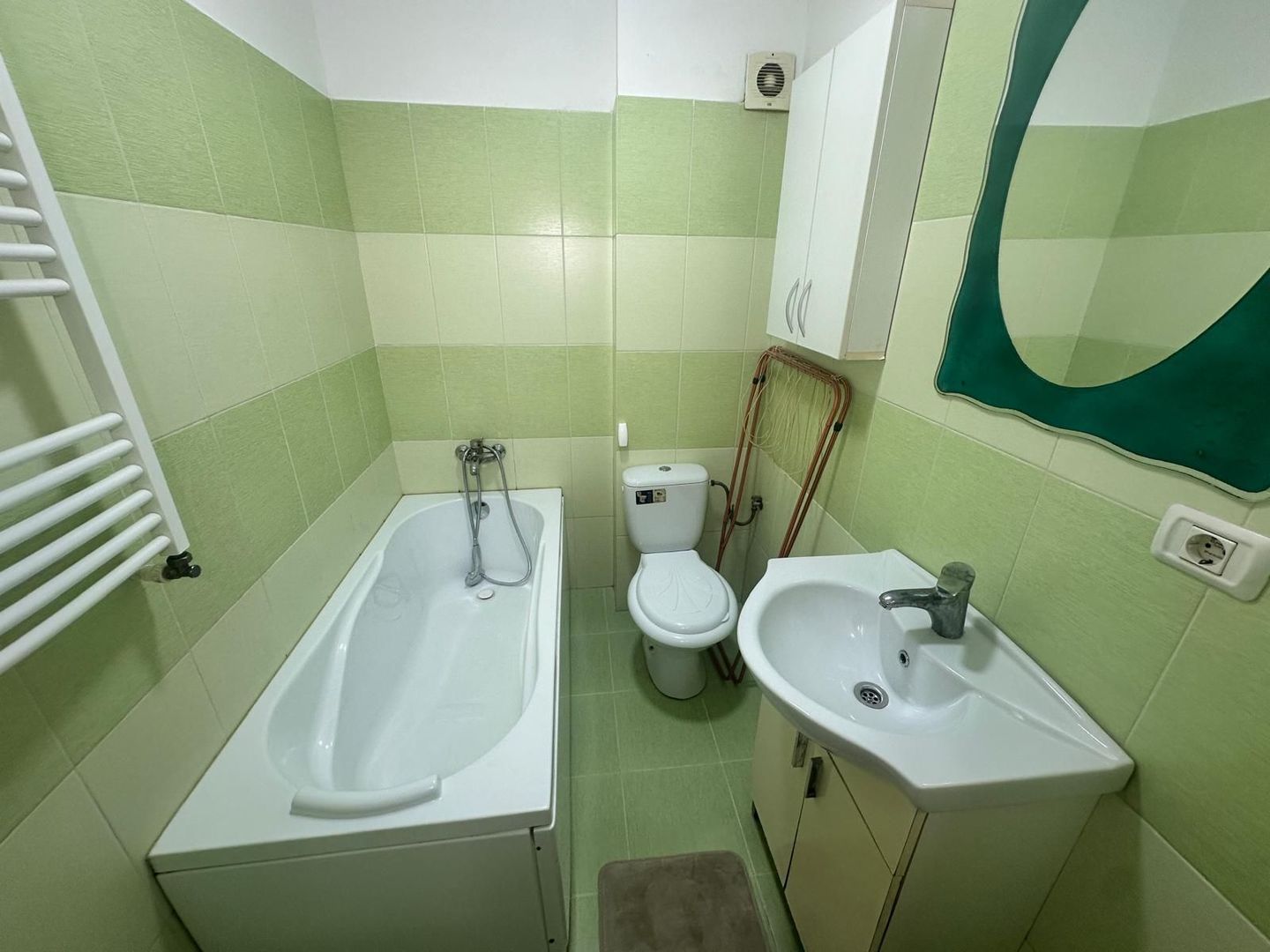 AP. 2 CAMERE IERNII, PARCARE, MOBILAT, BLOC NOU, CENTRALA, COMISION 0% - Poză 8