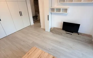2 camere| Dumbravita| curte mare| terasa generoasă| loc de parcare| - Poză 13