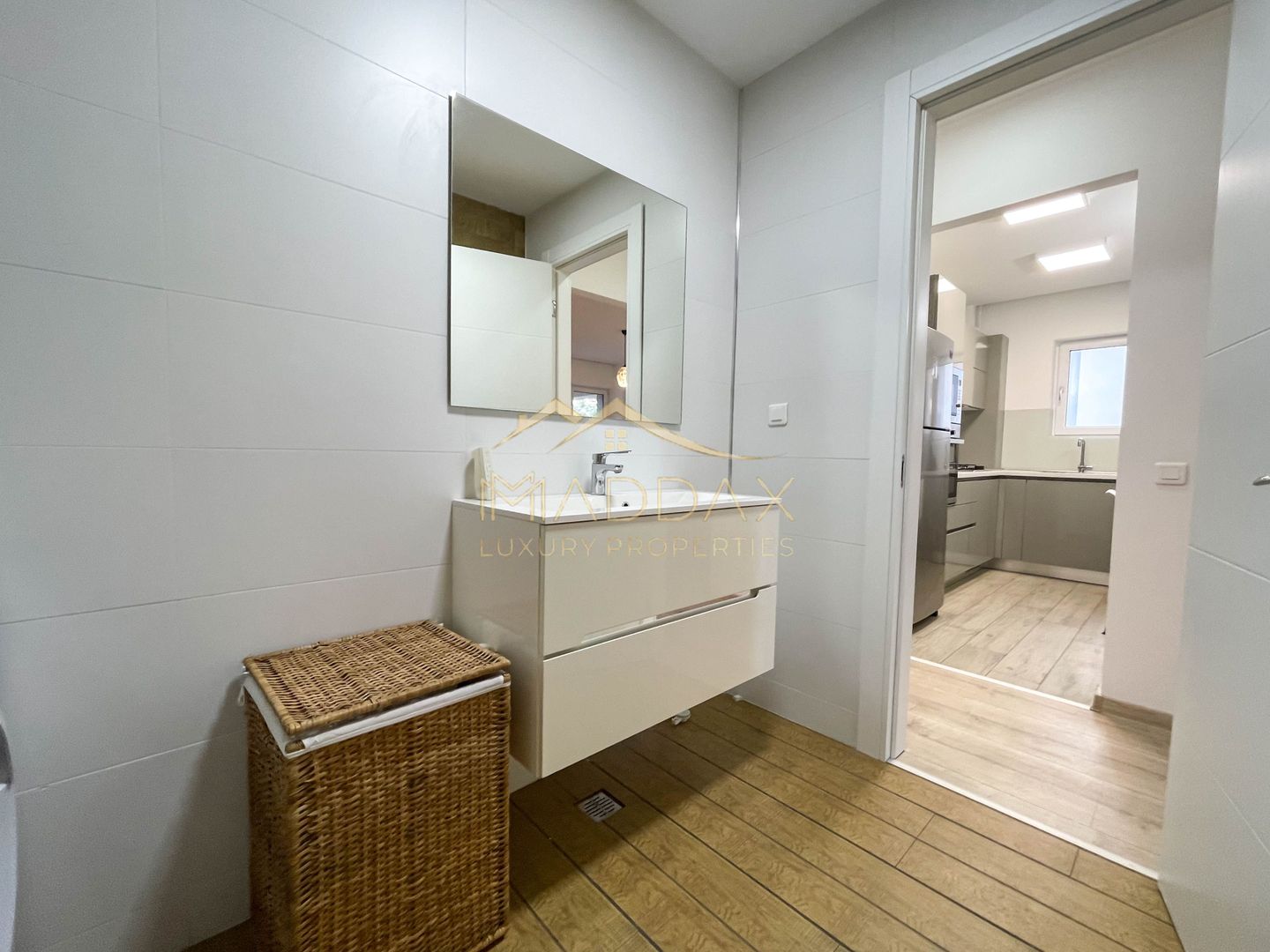 Apartament cu 3 camere // 1 Parking // Floreasca - Lake View - Poză 12