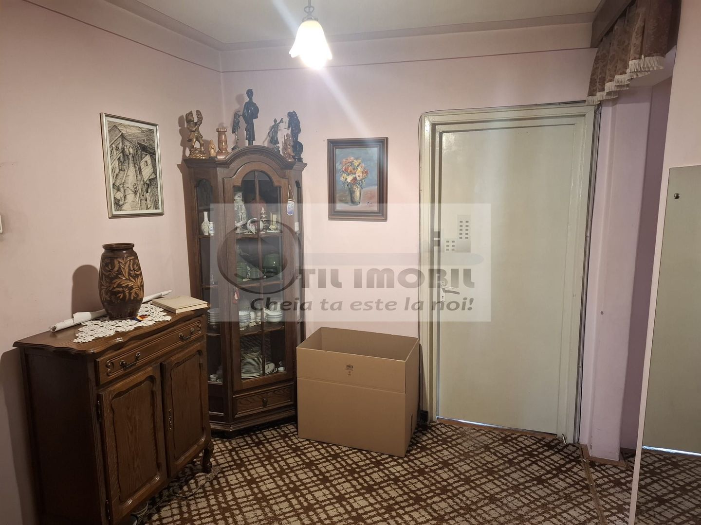 Apartament de vanzare 3 camere lângă Palas - Poză 1
