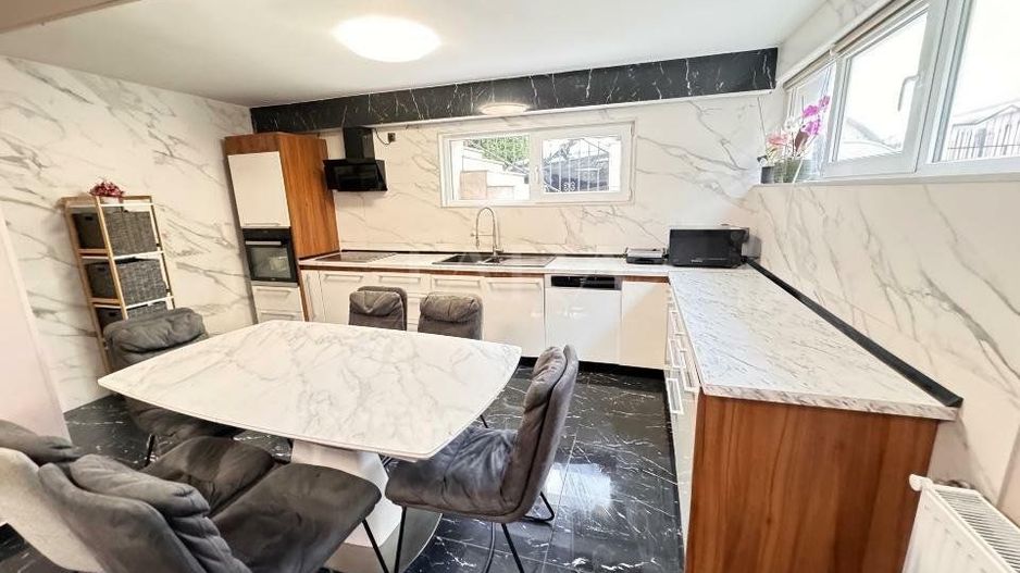 Vilă de Lux în zona Andrei Mureșanu - Poză 5