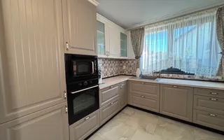Casa individuala ultrafinisata 200 mp utili si teren 462 mp  Selimbar - Poză 16