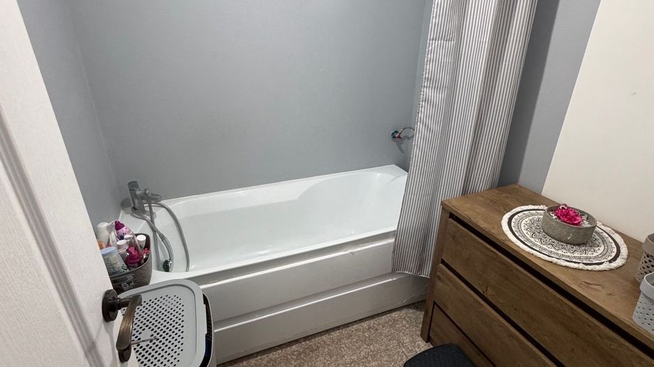 Vila 23 august 4 camere,  teren 230m2 - Poză 13