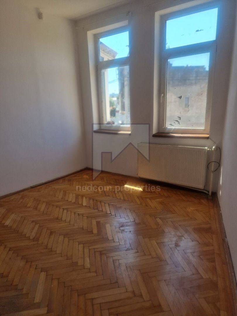 Casa S+P+1 - zona Calea Grivitei - Poză 10