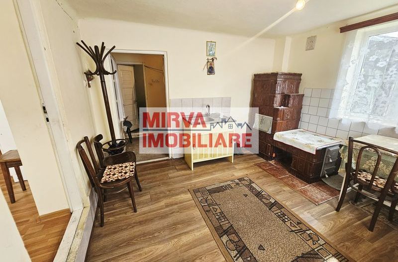 Casă cu 2 camere și teren generos, Dărmănești – Exclusivitate - Poză 26