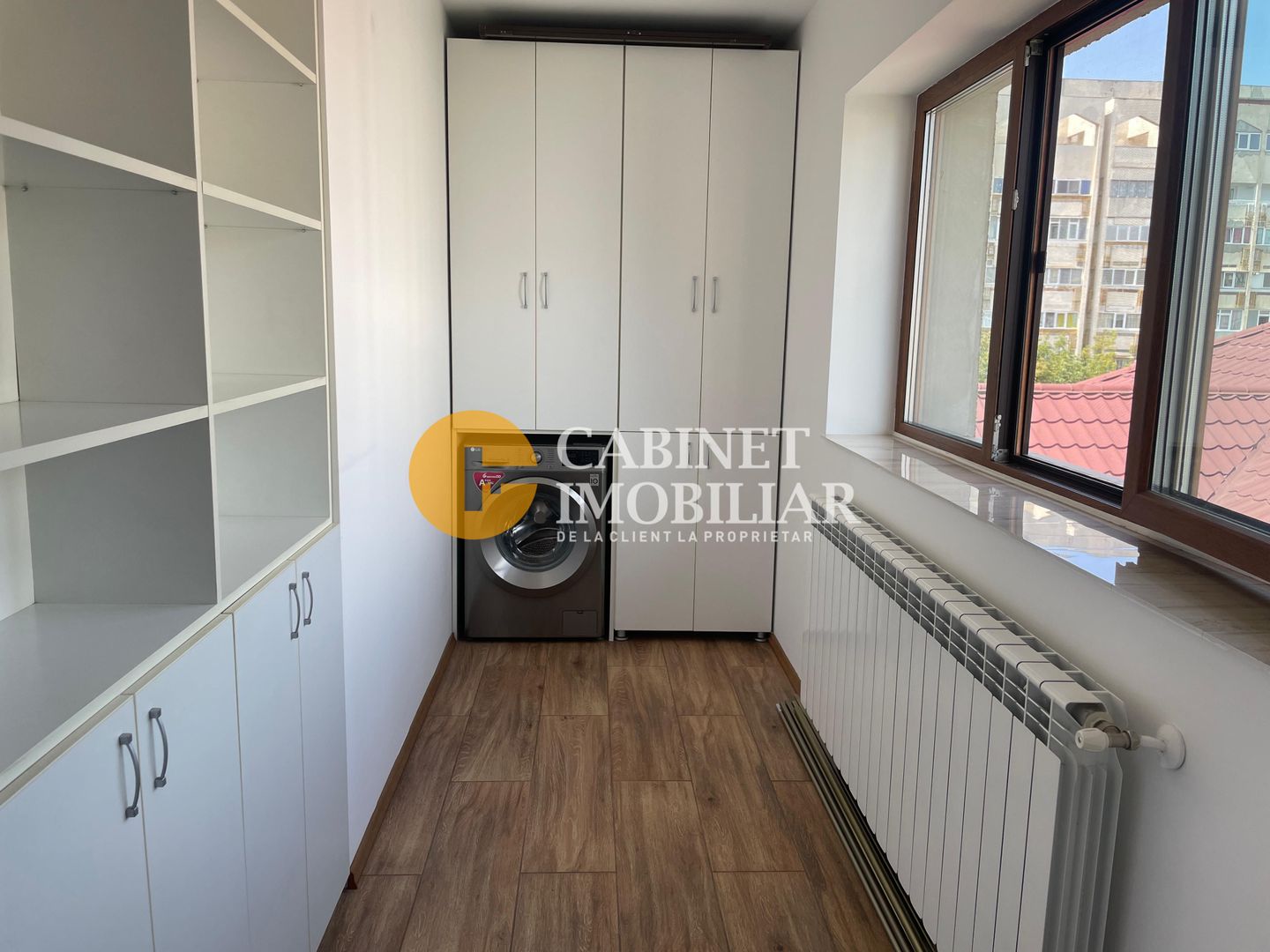 Apartament 3 Camere   - 130 MP -Bloc 2015 Nicolina- Cug - Poză 8