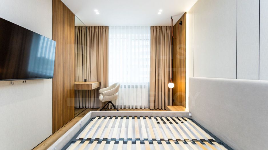 Apartament mobilat de 90 mp cu 3 dormitoare în Buiucani - Poză 9