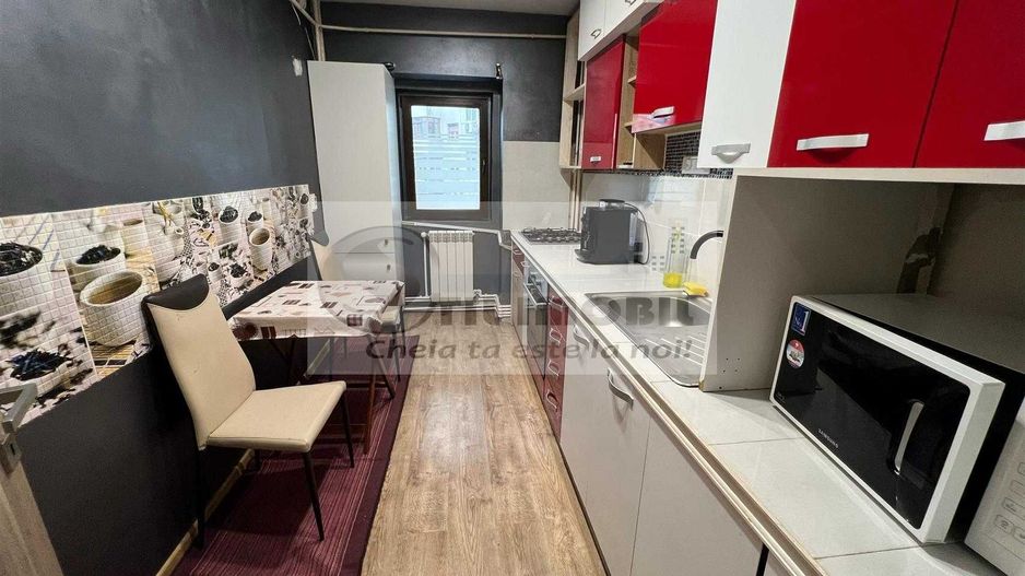 Apartament 3 camere Decomandat - Dacia 123000 euro - Poză 4