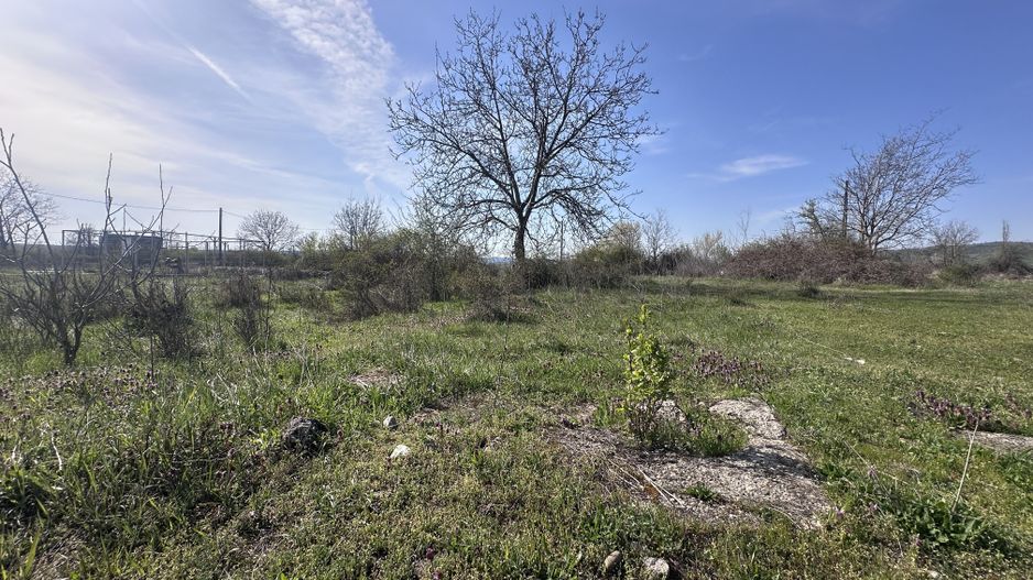 Teren de vânzare – Aninoasa, zonă Solarino (peste calea ferată) - Poză 1