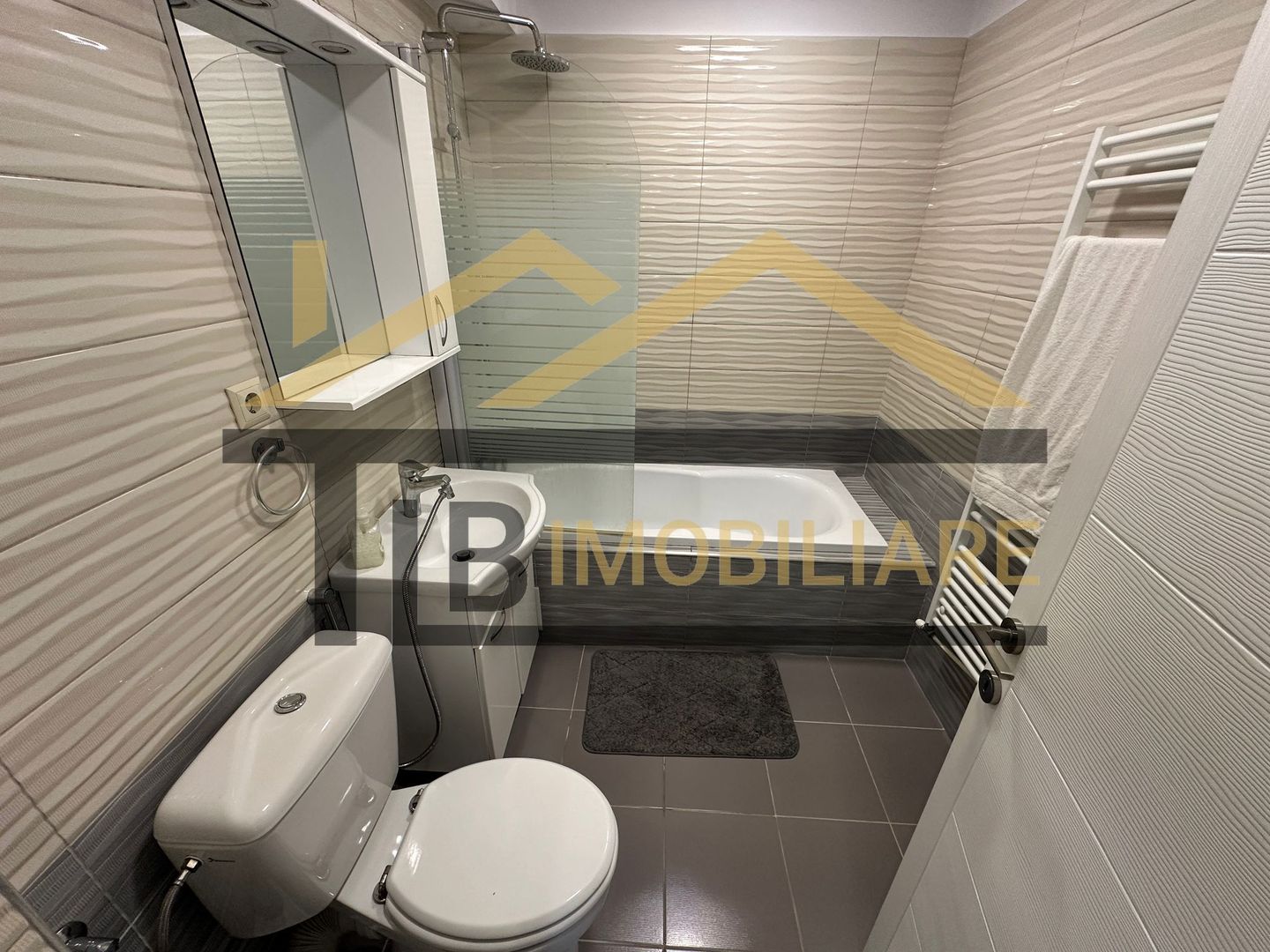 Apartament de 3 camere, 65mp, Zona UMFST - Poză 9