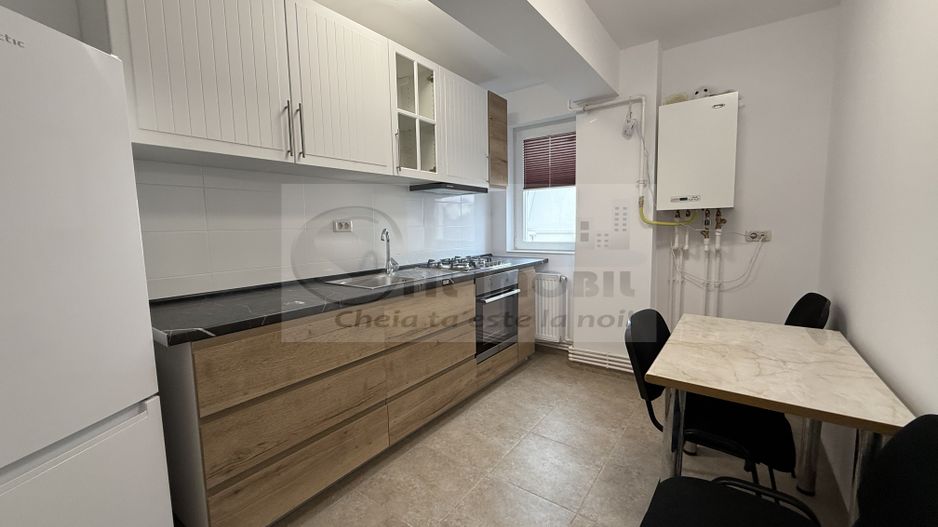 2 CAM DECOMANDAT BUCIUM LIDL LOC PARCARE PRIMA INCHIRIERE - Poză 13