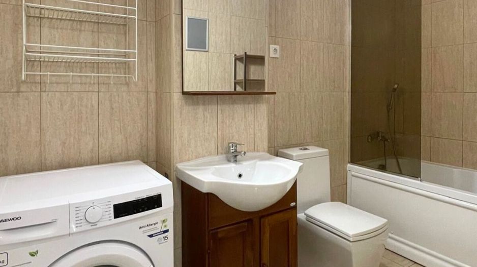 Vanzare apartament într-un imobil tip vila zona Sanpetru residence - Poză 8