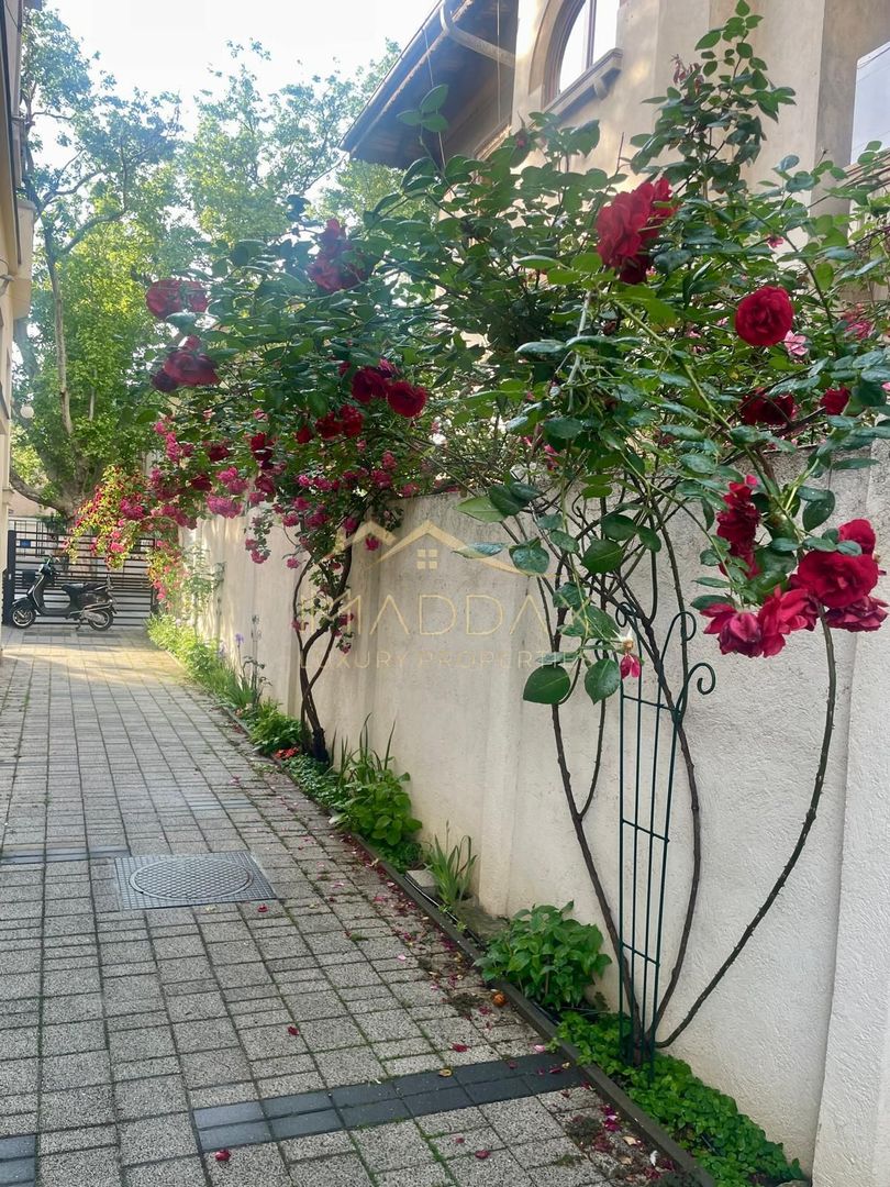 Apartament 4 camere*Vilă Dorobanți/ Curte superba/ Spațios - Poză 29
