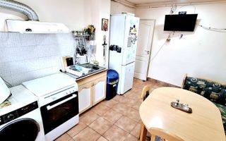 Oferim spre vanzare, Apartament cu 3 camere, Girocului, Sp. Judetean - Poză 13