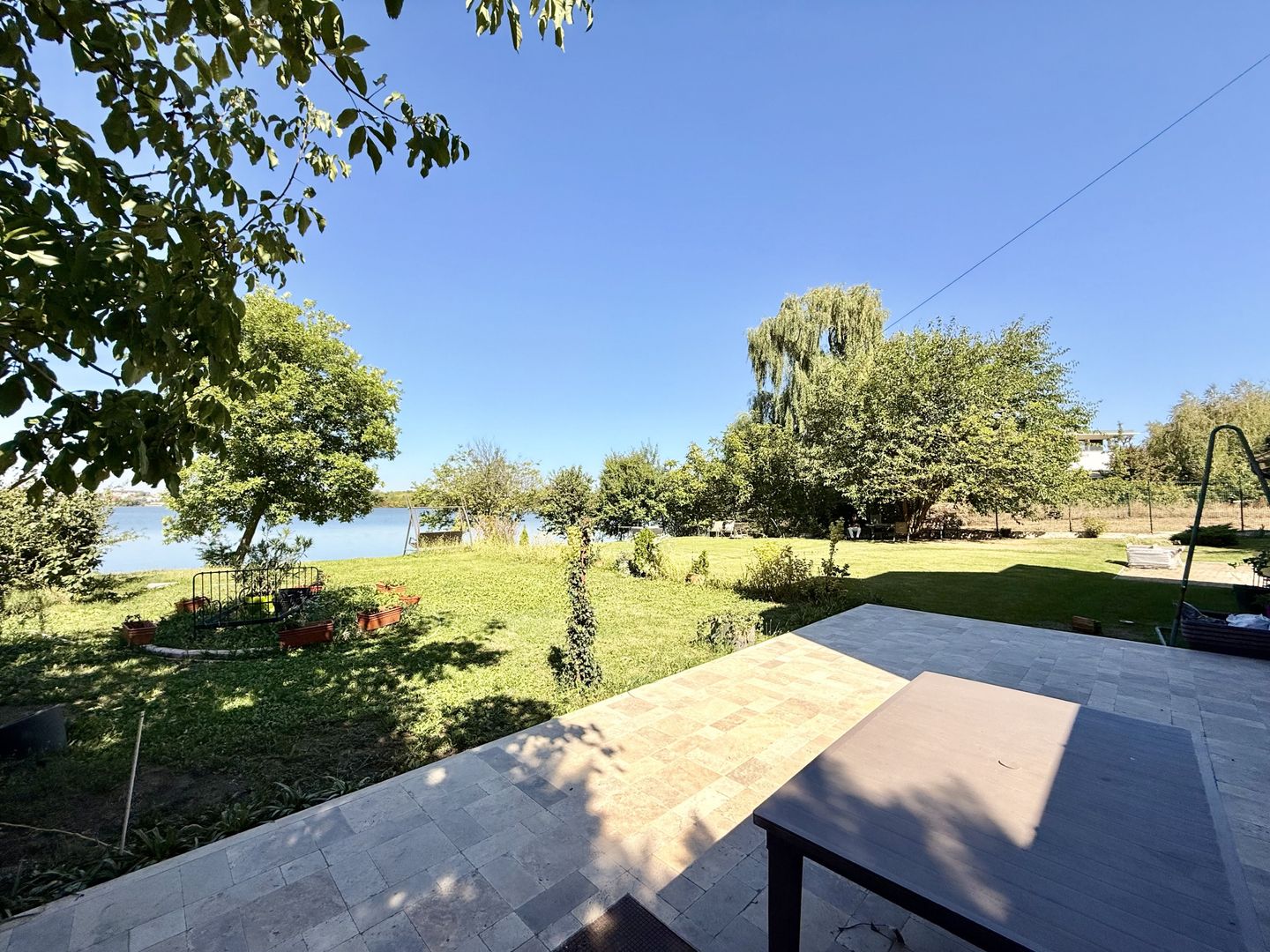 Doua etaje in vila pe malul lacului Grivita birouri rezidential - Poză 6