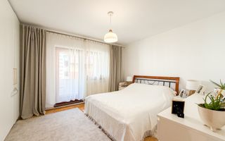 4 camere zona semicentrala, etaj intermediar, 100 mp utili! - Poză 5