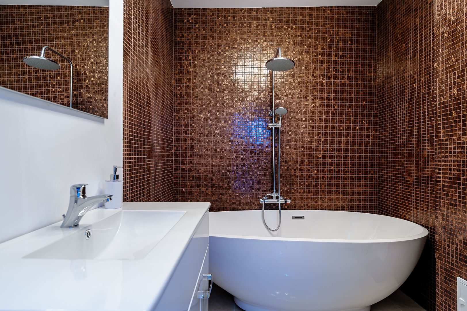 Apartament modern -3 camere, zona Intim - Poză 4