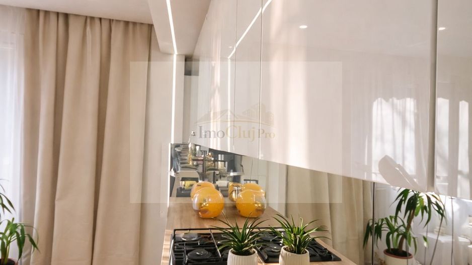 🏡 Apartament ultrafinisat– zonă semicentrală, ideal pentru investiți - Poză 3