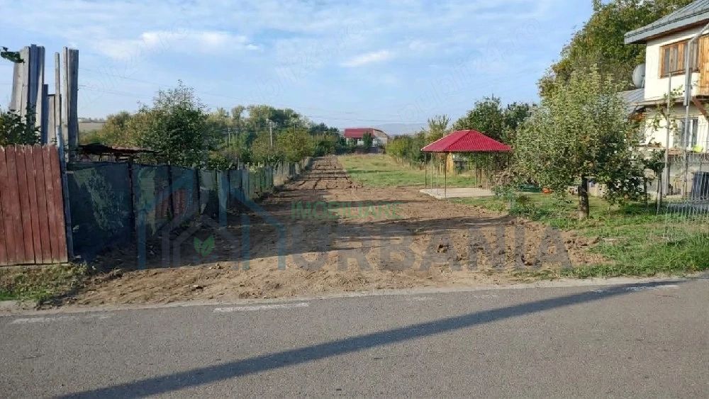 Teren intravilan 3600 mp Ciurbesti, Miroslava - ideal pentru proiect imobiliar, schimb posibil - Poză 3
