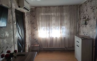 Vând apartament 2 camere (mobilat/utilat) Tecuci