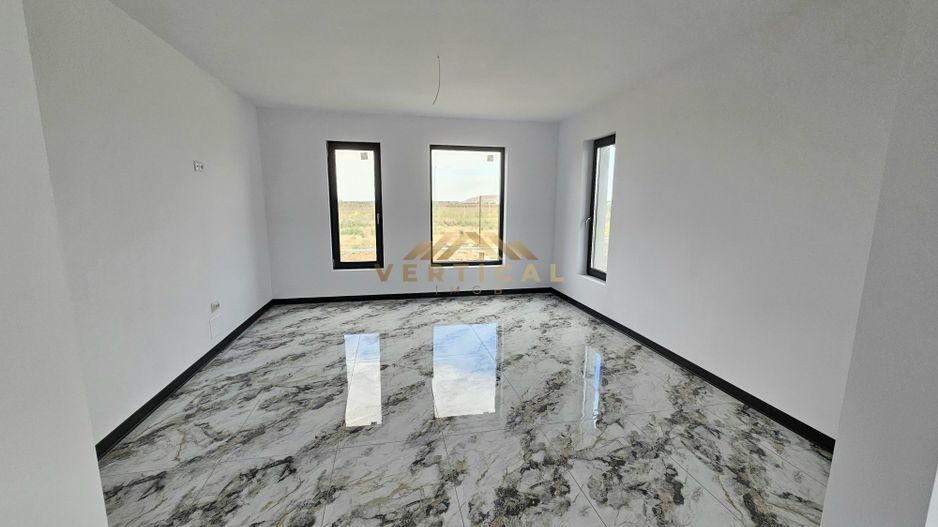 Casa parter 3 camere cu teren 340 mp - com Berceni - Poză 8