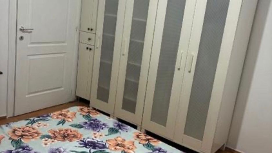 AP. 2 CAMERE- DAMAROAIA, PARCARE INCLUSA, BUCATARIE INCHISA, METROU - Poză 2