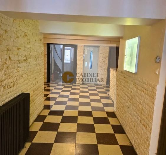 80 mp I Sala Palatului I Etaj 2/9 I Creditabil - Poză 10