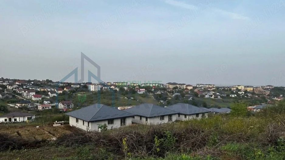 Teren intravilan 1000 mp, Miroslava - Valea Adâncă - Poză 1