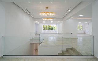 Spatiu comercial 215, nou si premium finisat, parcare - Colentina - Poză 1