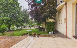 Pensiune 367 mp la drum principal Sântandrei - Poză 2