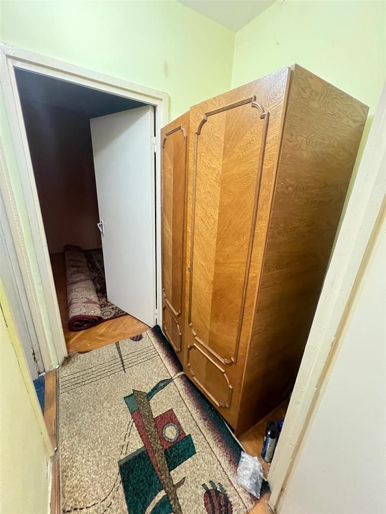 2 cam Girocului parter inalt  cu balcon - Poză 7