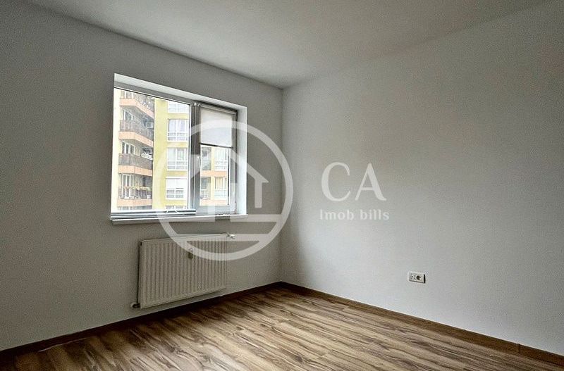 Apartament de vânzare cu 3 camere în zona Nufărul, Oradea - Poză 3