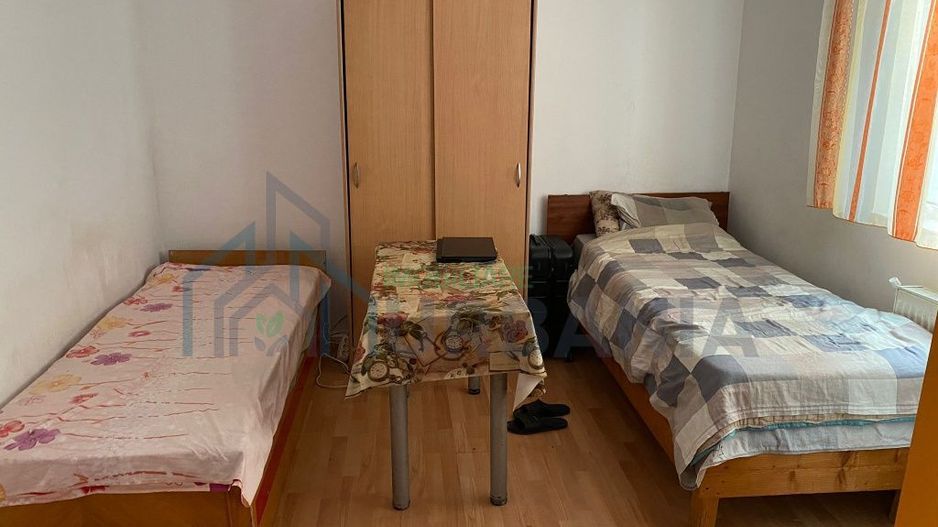 Chirie tatarasi ( casa podul de fier) - Poză 1