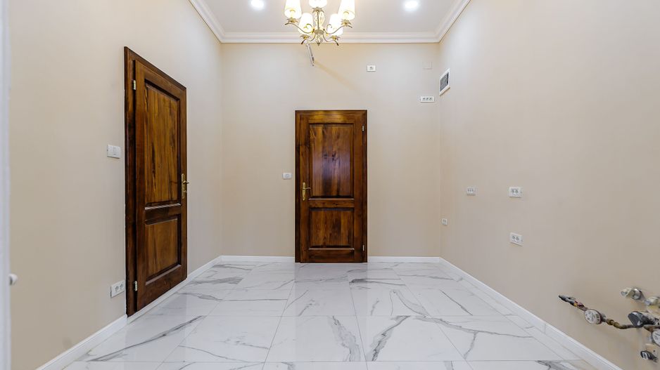 Spațiu ultracentral clasic și renovat - Poză 4