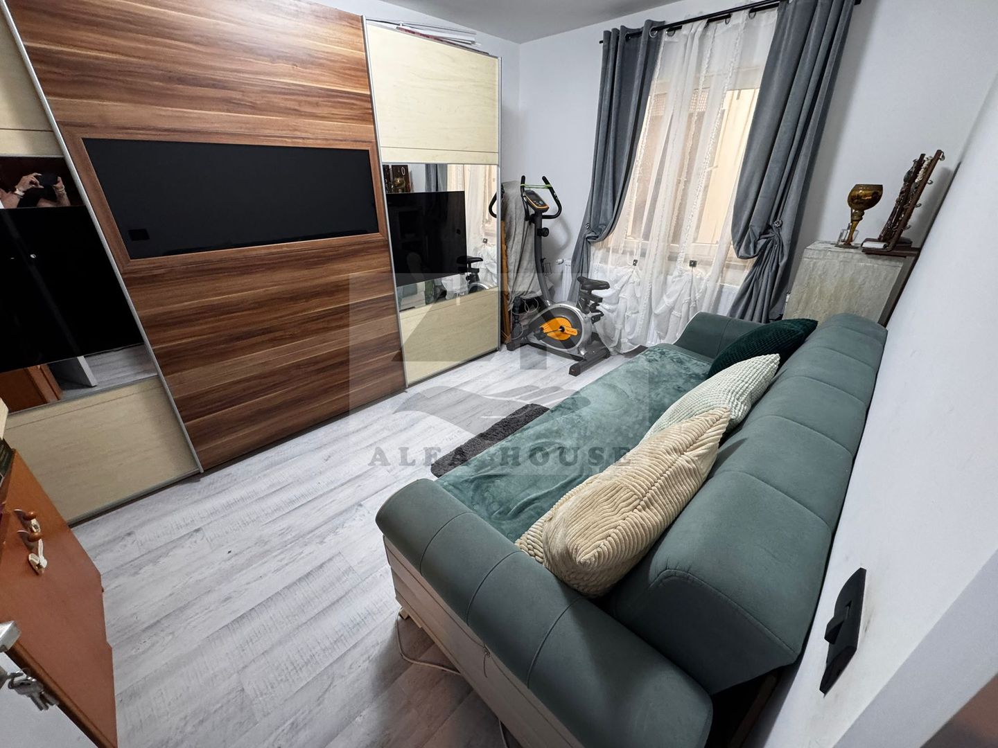 Casa premium - Prosumator, Brasov - Noua, 194 mp pe 517 mp teren - Poză 9