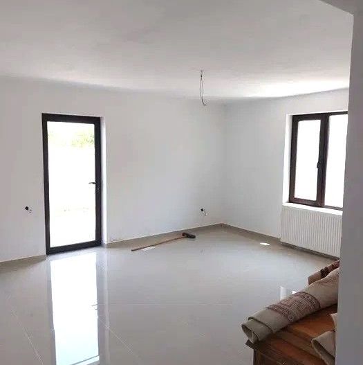 Casa cu 5 camere | Spatii generoase | Buftea - Poză 4
